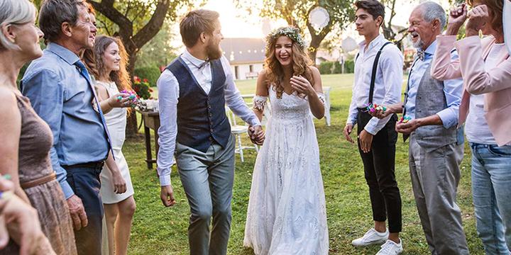 backyard wedding