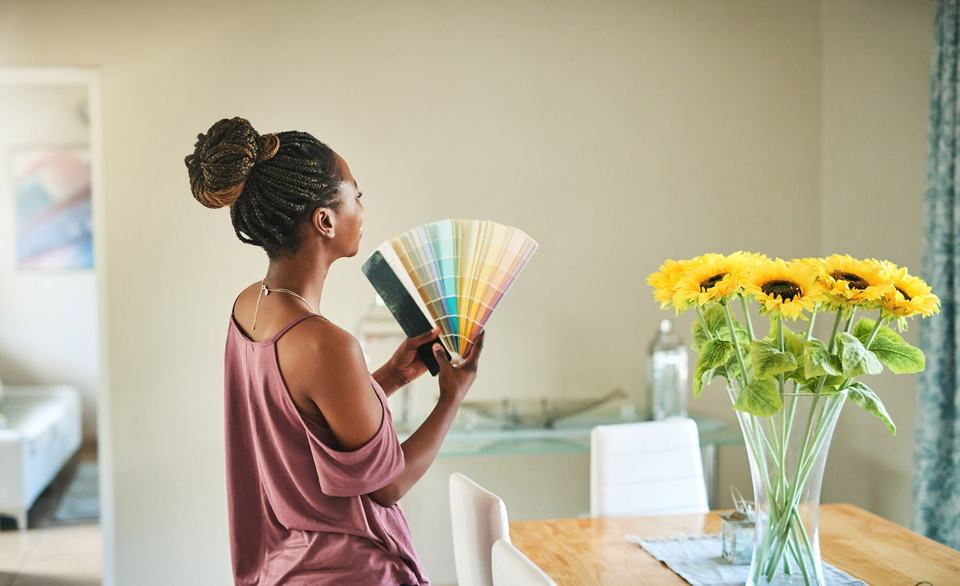 choosing-paint-color-for-home.jpg