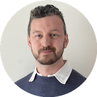 Drew Pitt — insurance expert at the Zebra