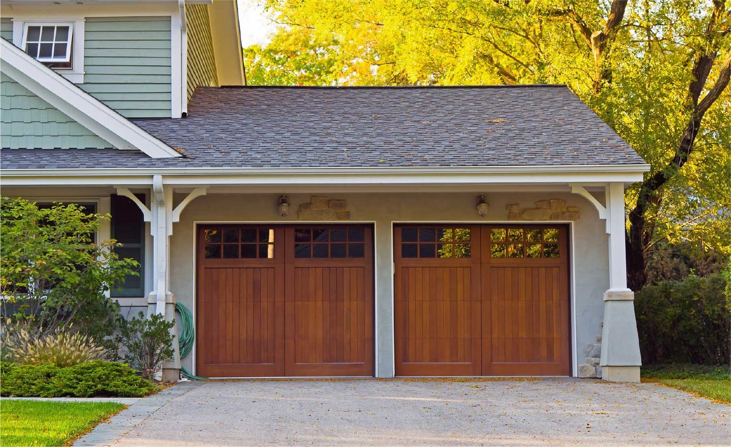 New Jersey Homeowner Comes Up With Their Own Small Garage Storage Ideas 