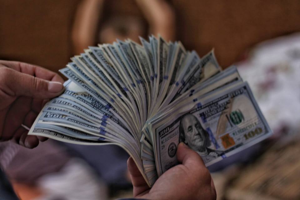 stack-of-money.jpg