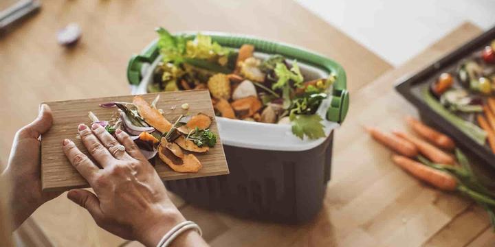 using-home-compost.jpg