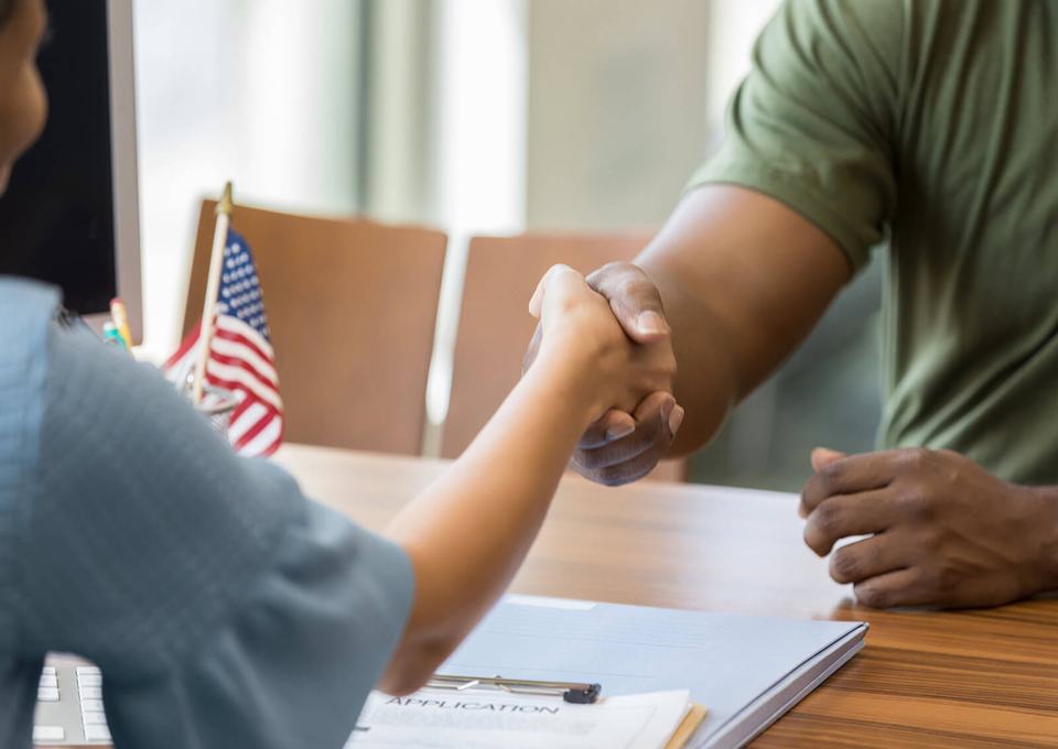 veteran-buying-home.jpg