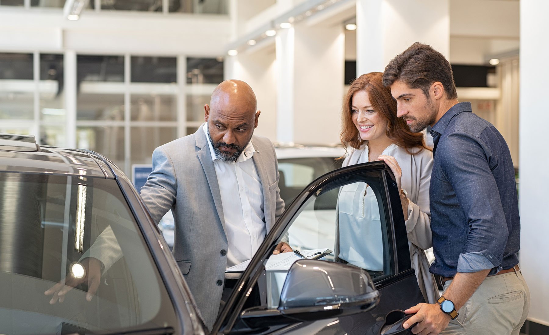 How Does A Car Dealership Calculate A Potential Trade-In Offer?